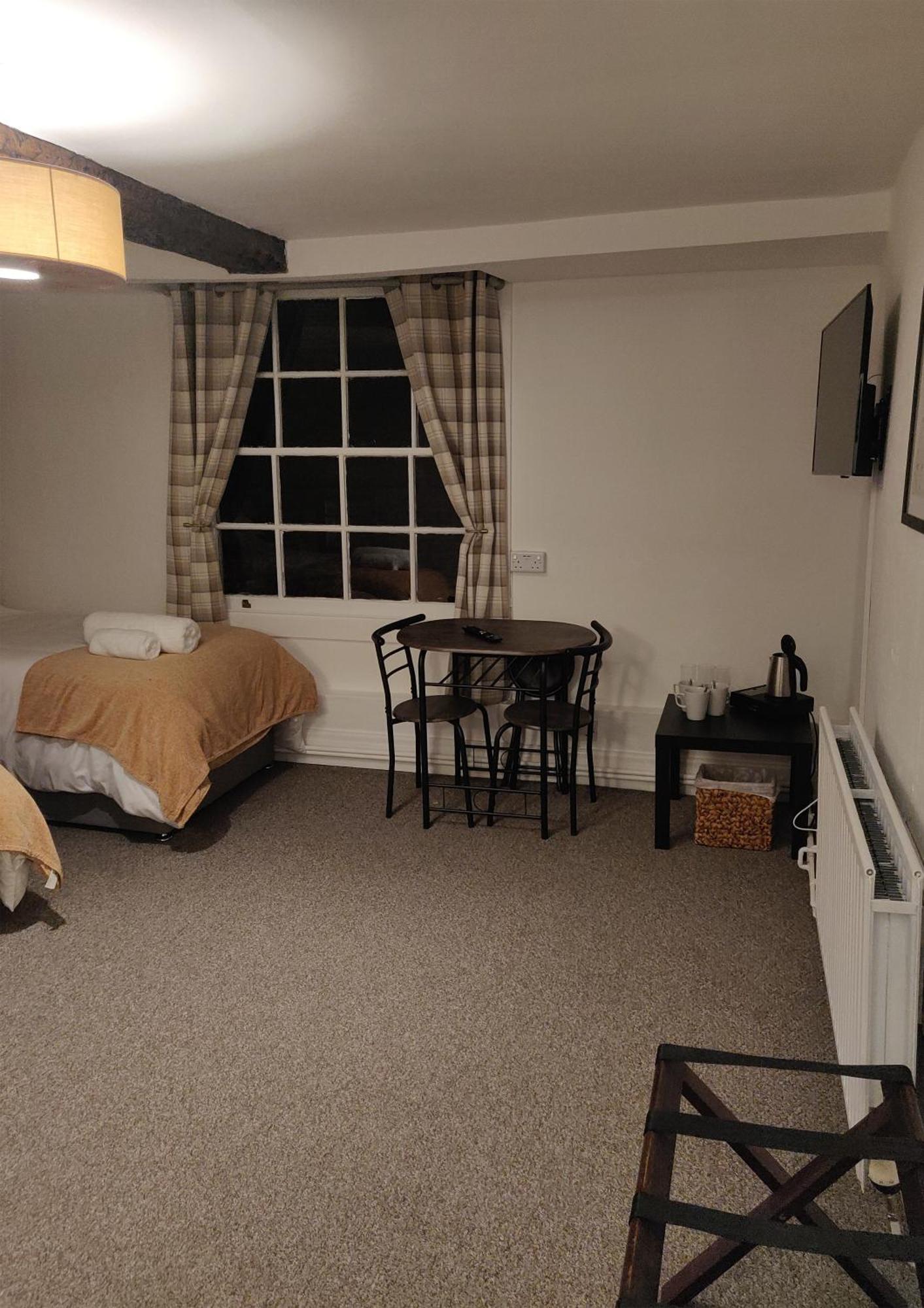 ホテル The Fox マッチ・ウェンロック 部屋 写真